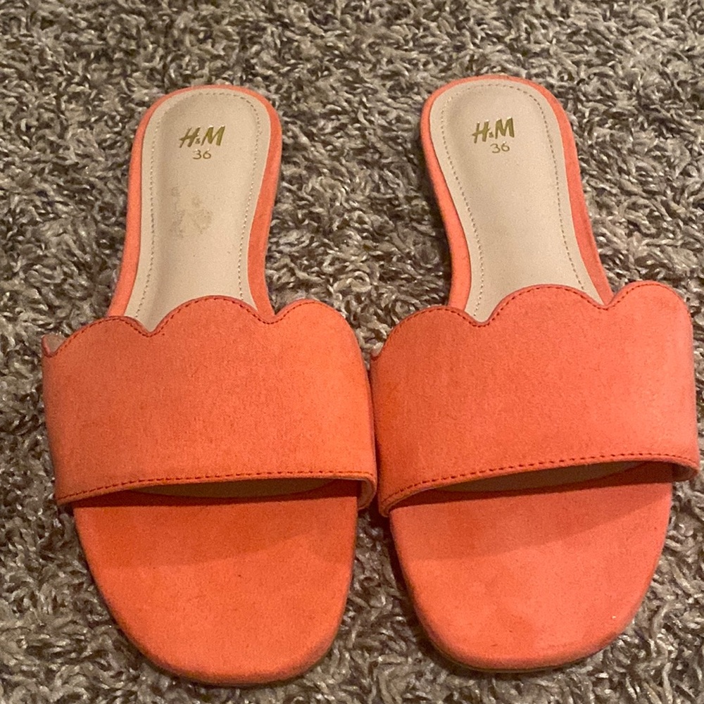 H&M Coral Slides